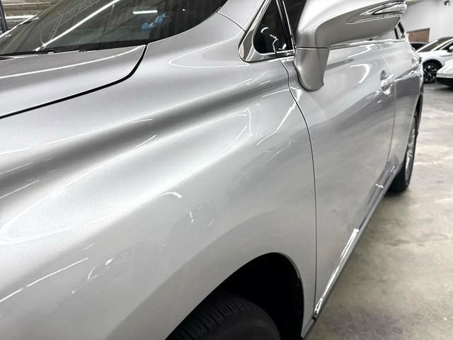 Photo of 2015 Silver Lining Metallic Lexus RX 450h