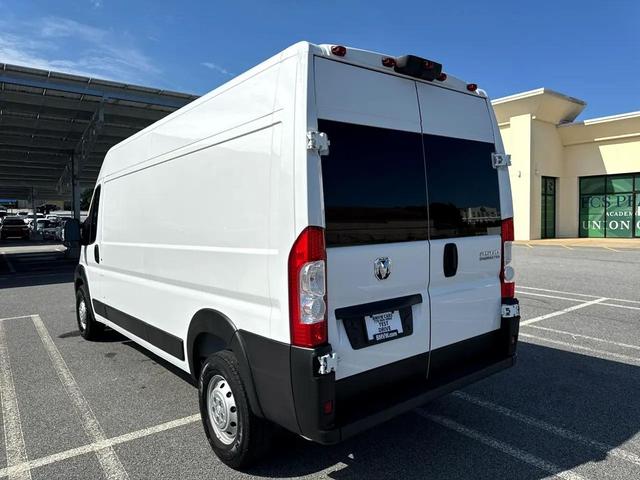 Photo of 2023 Bright White Clearcoat RAM ProMaster 2500