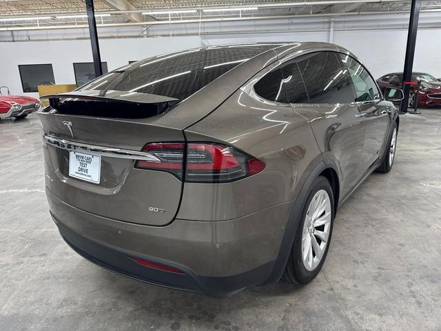 Photo of 2016 Bronze Tesla Model X