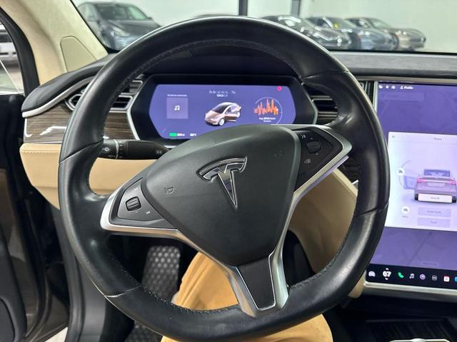 Photo of 2016 Bronze Tesla Model X