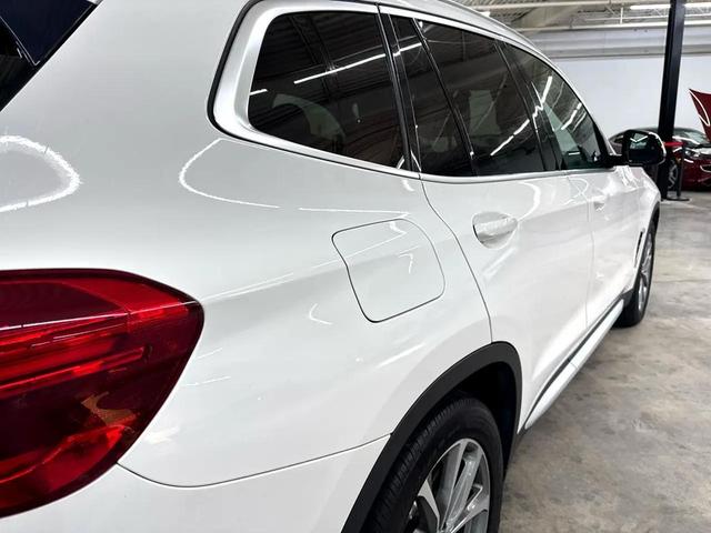 Photo of 2019 White BMW X3