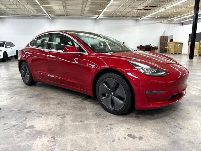 Photo of 2018 Red Multi-Coat Tesla Model 3