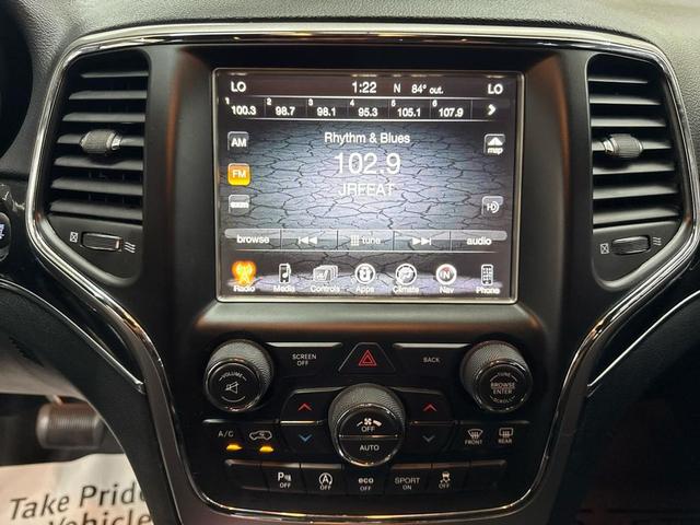 Photo of 2017 Redline 2 Coat Pearl Jeep Grand Cherokee