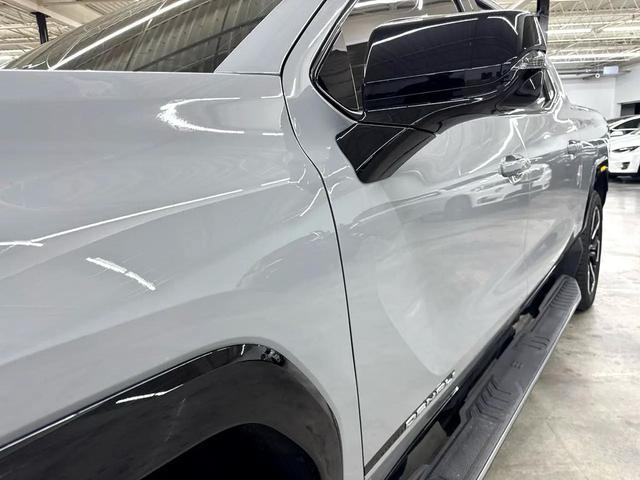 Photo of 2024 Thunderstorm Gray GMC Sierra EV