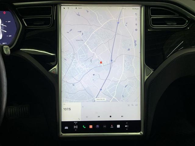 Photo of 2016 White Tesla Model S