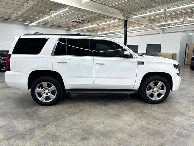 Photo of 2019 White Chevrolet Tahoe