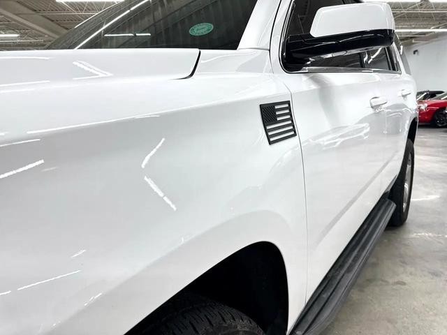 Photo of 2019 White Chevrolet Tahoe