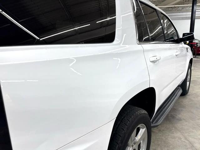 Photo of 2019 White Chevrolet Tahoe