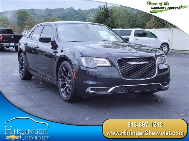 2020 Chrysler 300