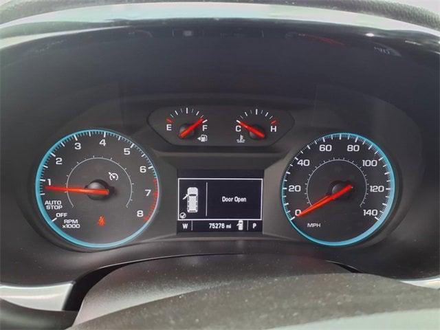 Photo of 2021 Summit White Chevrolet Traverse
