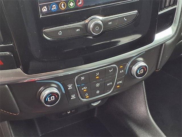 Photo of 2021 Summit White Chevrolet Traverse
