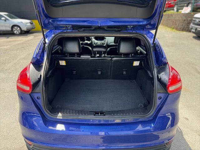 Photo of 2015 Performance Blue Ford Focus ST