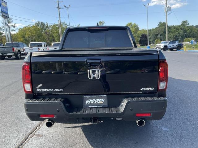 Photo of 2021 Crystal Black Pearl Honda Ridgeline
