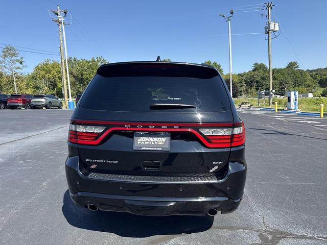 Photo of 2023 DB Black Crystal Clearcoat Dodge Durango