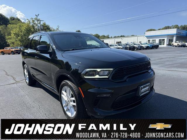 Photo of 2023 DB Black Crystal Clearcoat Dodge Durango