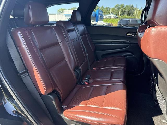 Photo of 2023 DB Black Crystal Clearcoat Dodge Durango