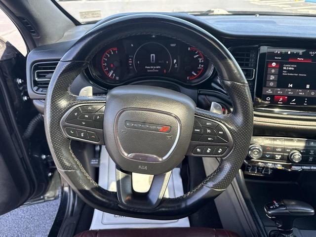 Photo of 2023 DB Black Crystal Clearcoat Dodge Durango