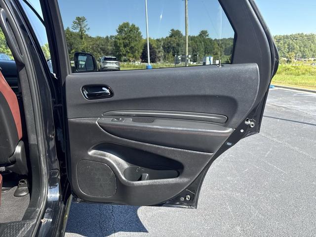 Photo of 2023 DB Black Crystal Clearcoat Dodge Durango