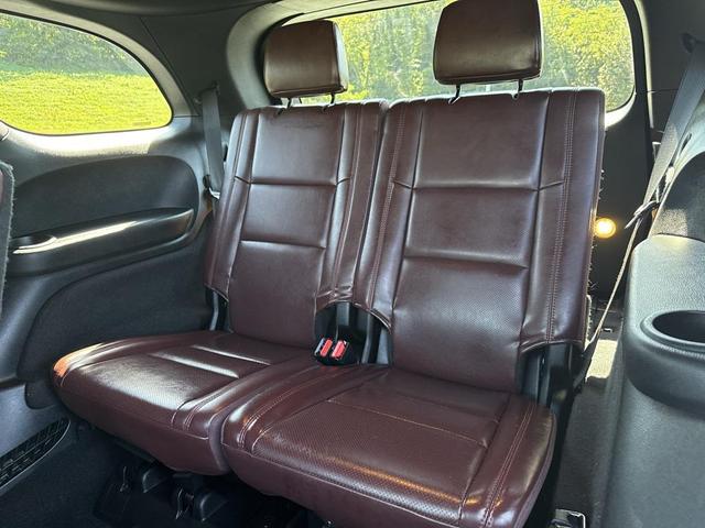 Photo of 2023 DB Black Crystal Clearcoat Dodge Durango