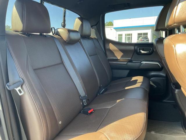 Photo of 2016 Magnetic Gray Metallic Toyota Tacoma