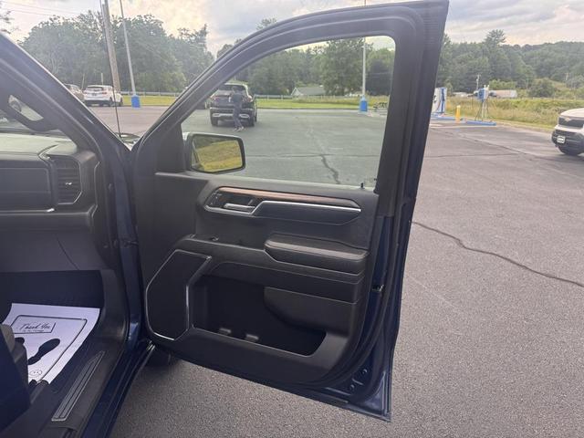 Photo of 2023 Northsky Blue Metallic Chevrolet Silverado 1500