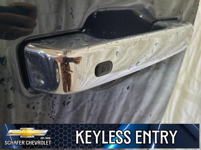 Photo of 2022 Agate Black Metallic Ford F-150