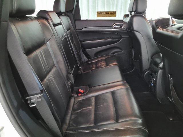 Photo of 2014 Bright White Clearcoat Jeep Grand Cherokee