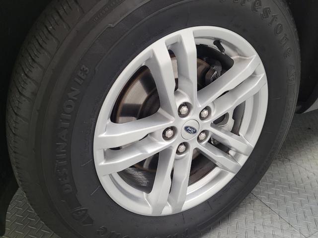 Photo of 2020 Agate Black Metallic Ford Explorer
