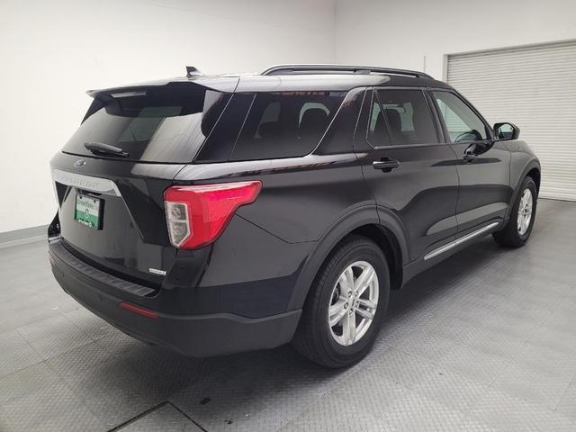 Photo of 2020 Agate Black Metallic Ford Explorer