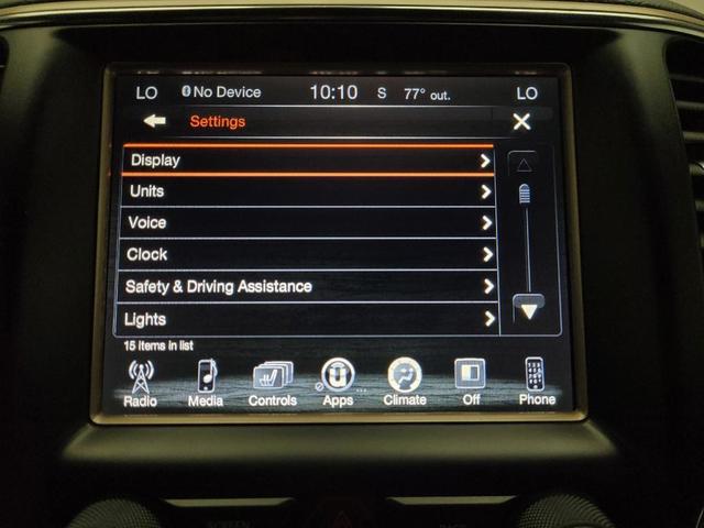 Photo of 2017 Bright White Clearcoat Jeep Grand Cherokee