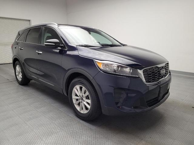 Photo of 2020 Imperial Blue Kia Sorento