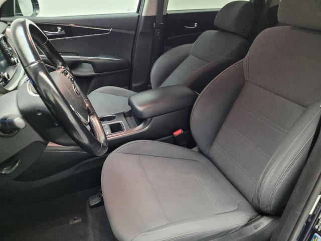 Photo of 2020 Imperial Blue Kia Sorento