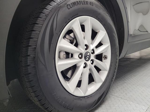 Photo of 2020 Imperial Blue Kia Sorento