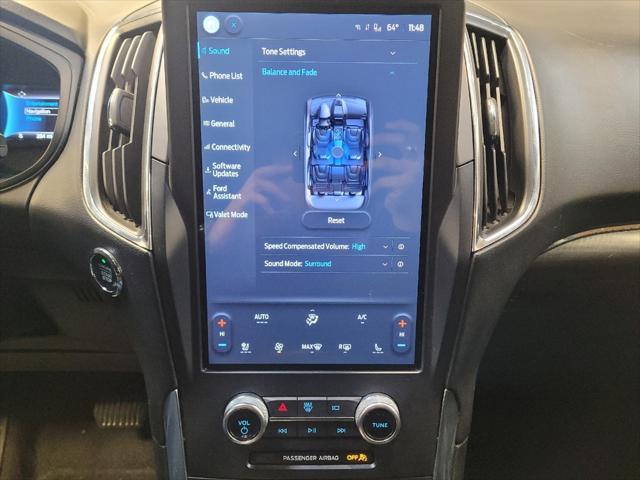 Photo of 2022 Agate Black Metallic Ford Edge