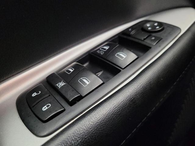 Photo of 2017 Vice White Dodge Journey