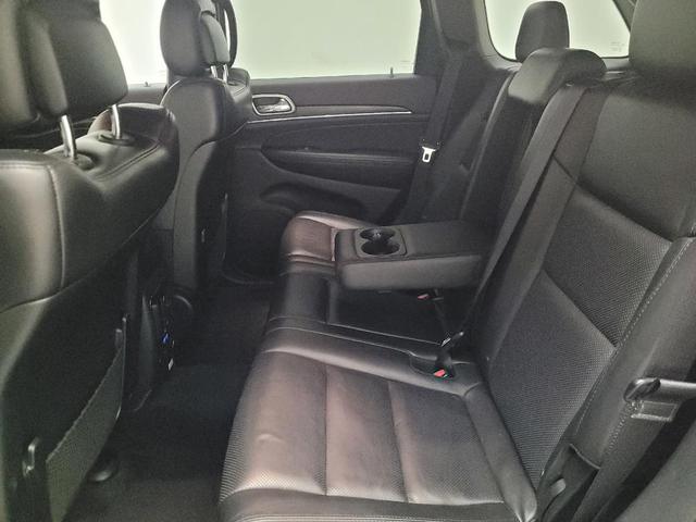 Photo of 2018 Diamond Black Crystal Pearlcoat Jeep Grand Cherokee