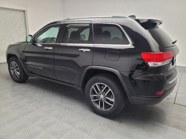 Photo of 2018 Diamond Black Crystal Pearlcoat Jeep Grand Cherokee