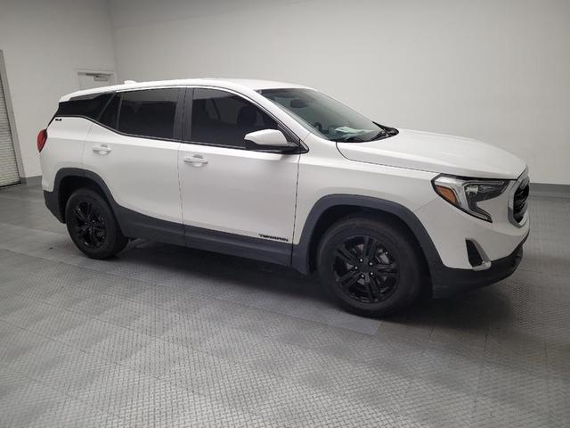 Photo of 2018 Summit White GMC Terrain