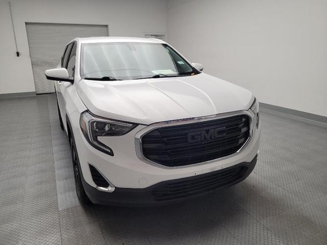 Photo of 2018 Summit White GMC Terrain