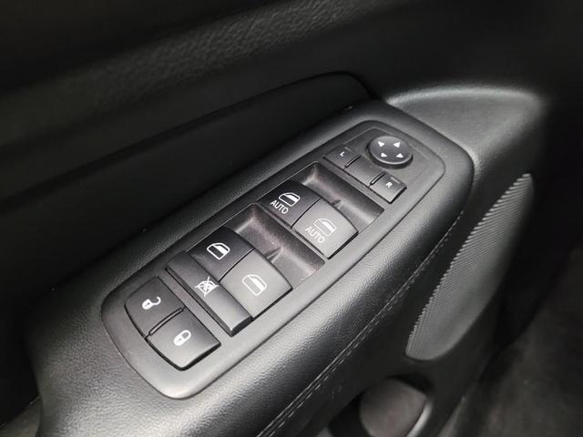 Photo of 2018 Velvet Red Pearlcoat Jeep Grand Cherokee