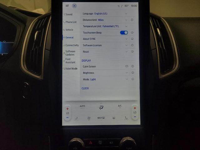 Photo of 2024 Iconic Silver Metallic Ford Edge