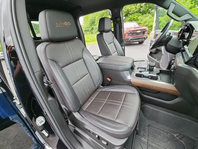 Photo of 2023 Black Chevrolet Silverado 1500