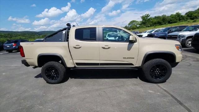 Photo of 2021 Sand Dune Metallic Chevrolet Colorado