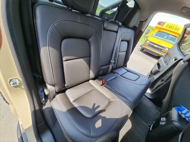 Photo of 2021 Sand Dune Metallic Chevrolet Colorado