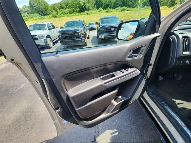 Photo of 2021 Sand Dune Metallic Chevrolet Colorado