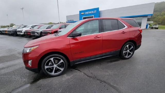 Photo of 2020 Cajun Red Tintcoat Chevrolet Equinox