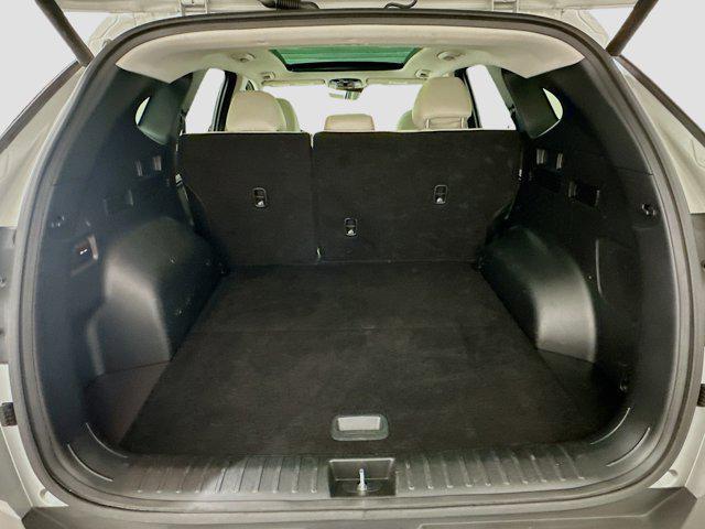 Photo of 2024 Shimmering Silver Hyundai TUCSON