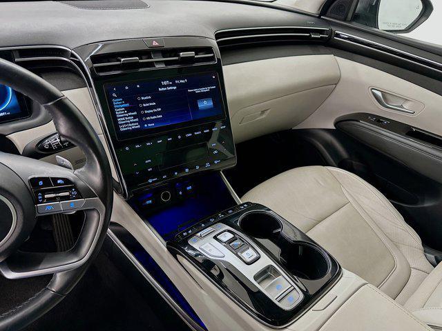 Photo of 2024 Shimmering Silver Hyundai TUCSON
