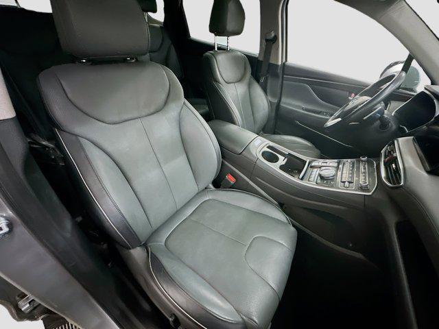Photo of 2023 Shimmering Silver Hyundai SANTA FE