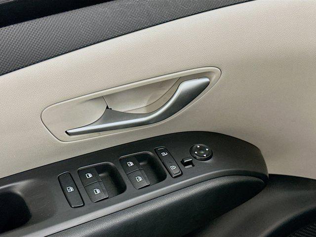Photo of 2024 Dark Gray Metallic Hyundai TUCSON